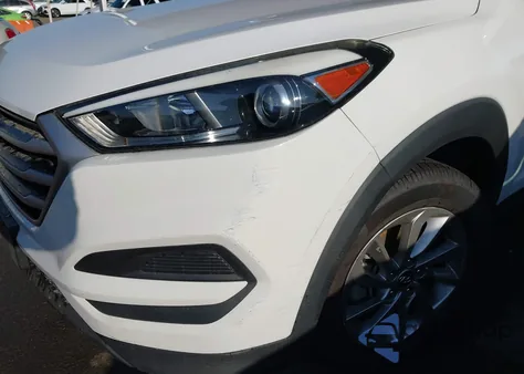 2017 Hyundai Tucson Se from USA, damaged, VIN KM8J23A44HU355805